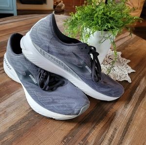 MENS Brooks Ravenna tennis shoes Sz 12